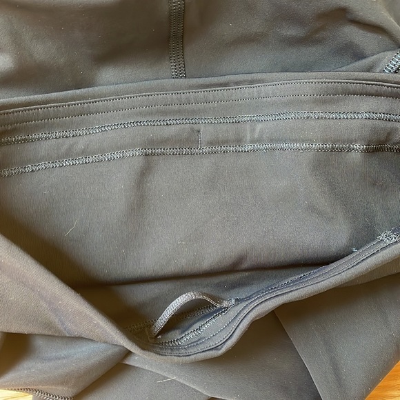 Lululemon Power Thru High-rise Tight 25โ - Picture 4 of 4